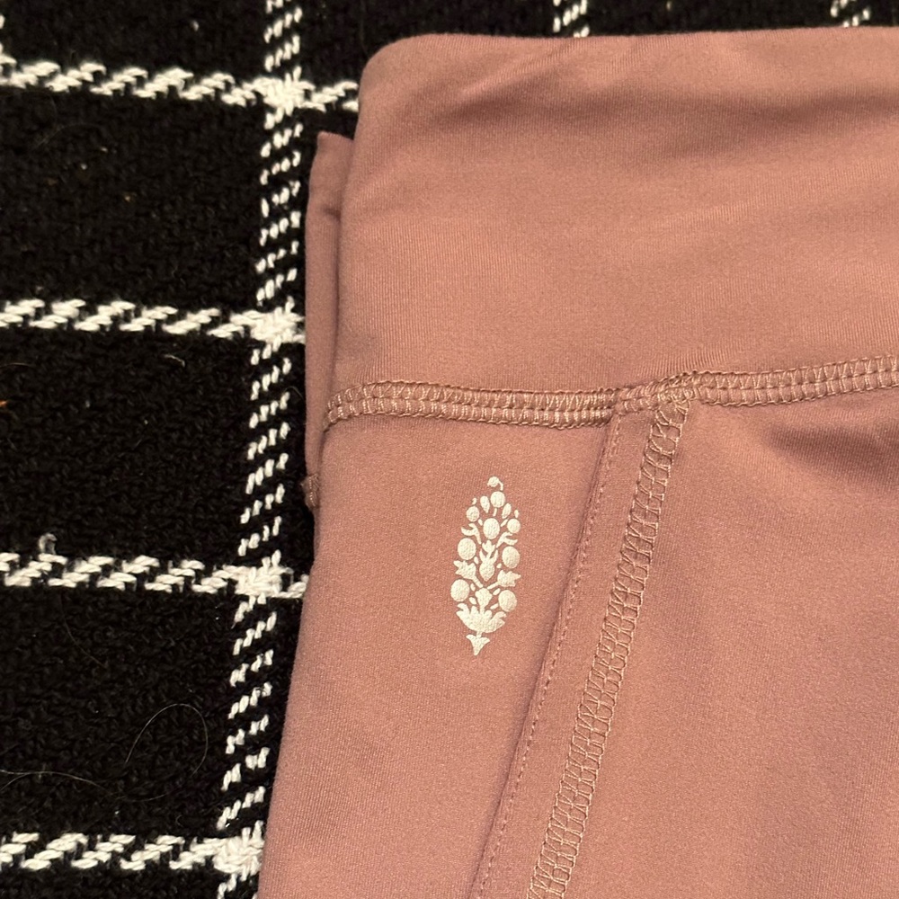 NEW Free People Movement Pink Leggings